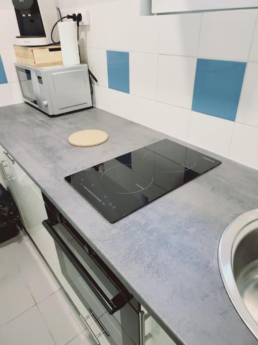 Appartement Proche St Denis "Appart 3" Pierrefitte-sur-Seine Esterno foto